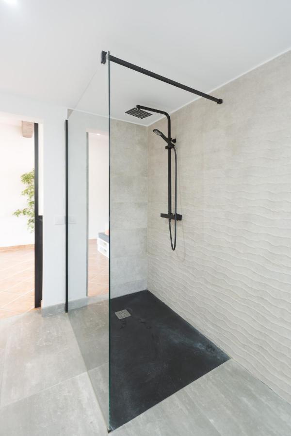 Detached Villa For 6 People In Lloret De Mar With Comunal Outdoor Swimming Pool Puigventos Ngoại thất bức ảnh