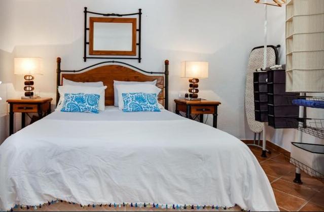 Detached Villa For 6 People In Lloret De Mar With Comunal Outdoor Swimming Pool Puigventos Ngoại thất bức ảnh