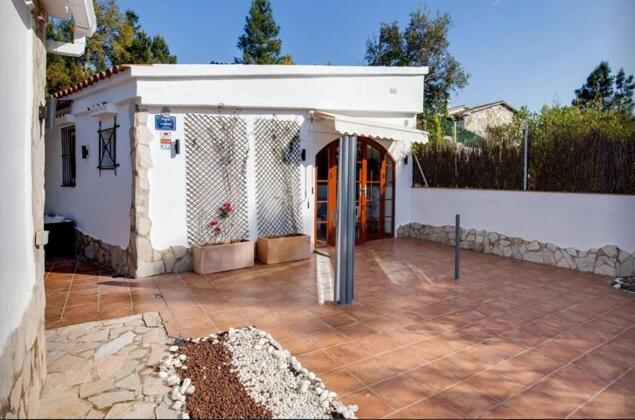 Detached Villa For 6 People In Lloret De Mar With Comunal Outdoor Swimming Pool Puigventos Ngoại thất bức ảnh